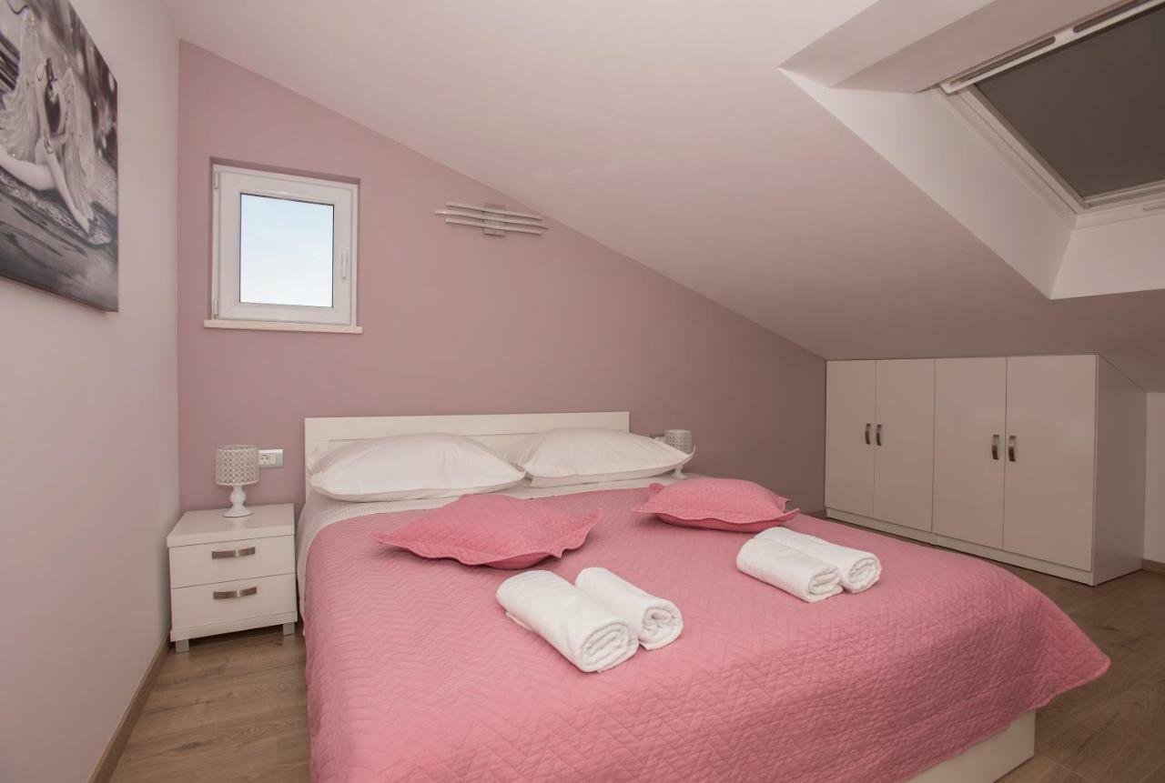 Apartmani Vujcic Makarská Exteriér fotografie